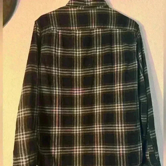 Goodfellow Co Buffalo Plaid Flannel Button down Small - Picture 4 of 4